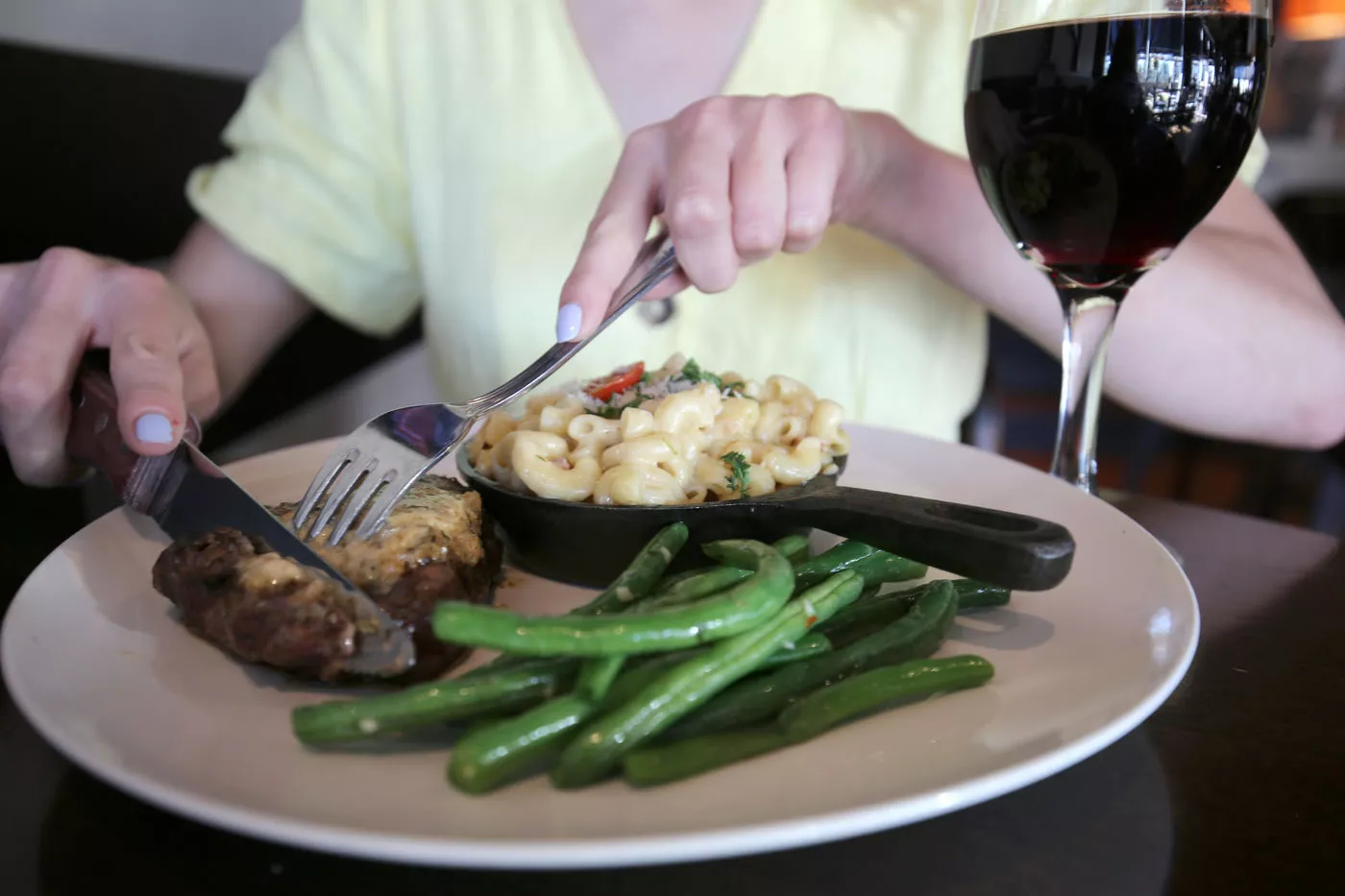 mached potato with green beans